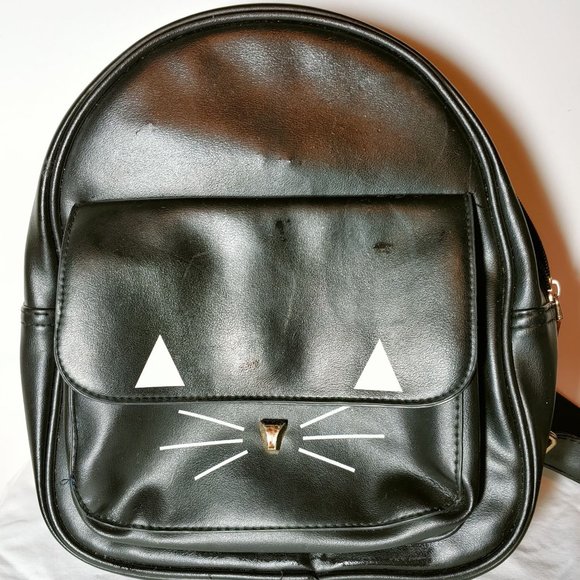 Black faux leather gothic kitty cat backpack - Picture 4 of 8